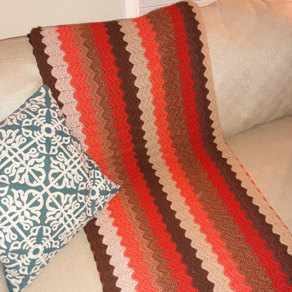 Handmade 70s Large Vintage Afghan Throw Blanket Brown/Tan/Orange/Red